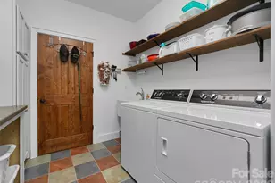 90 S Oaklawn Ave, Brevard, NC 28712 - Photo 38