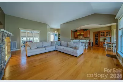 3975 Plantation Drive, Morganton, NC 28655 - Photo 6
