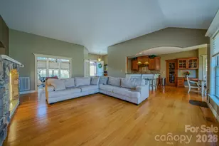 3975 Plantation Dr, Morganton, NC 28655 - Photo 6