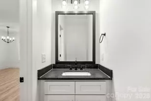 512 516 520 Carolyn Ln, Charlotte, NC 28213 - Photo 22