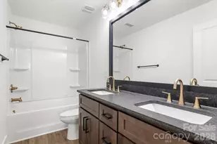 512 516 520 Carolyn Ln, Charlotte, NC 28213 - Photo 10