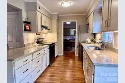 8600 Beeswood Drive, Charlotte, NC 28277 - Photo 10