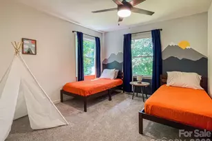 211 Sheppard Branch Rd, Weaverville, NC 28787 - Photo 20