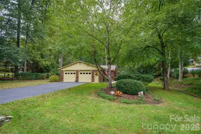 13 Foxhorn Court, Hendersonville, NC 28791 - Photo 36