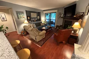417 W 8th St, Charlotte, NC 28202 - Photo 6