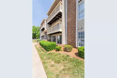 1624 Arlyn Circle #D, Charlotte, NC 28213 - Photo 1