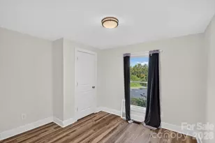 216 N Vance St, Gastonia, NC 28052 - Photo 12