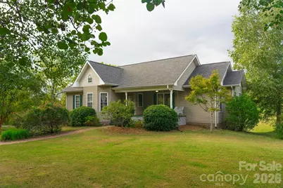 155 4th Avenue NE, Catawba, NC 28609 - Photo 1