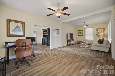110 Burkemont Avenue, Morganton, NC 28655 - Photo 10