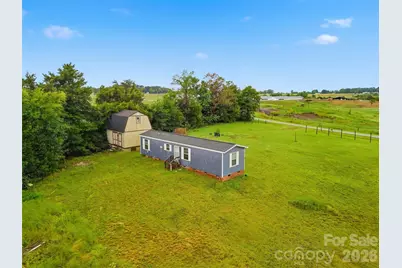 692 Topnot Road, Yanceyville, NC 27379 - Photo 6