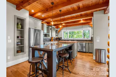 140 Settings Boulevard, Black Mountain, NC 28711 - Photo 12