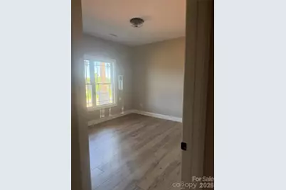 4917 Southview Drive, Hickory, NC 28602 - Photo 10