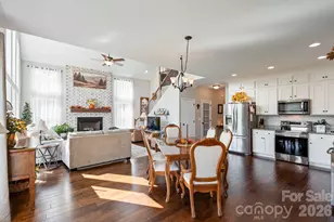 658 Pleasant Grove Church Rd, Hendersonville, NC 28739 - Photo 10