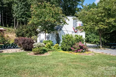 658 Pleasant Grove Church Road, Hendersonville, NC 28739 - Photo 6