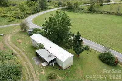 418 Green Valley Road, Leicester, NC 28748 - Photo 2