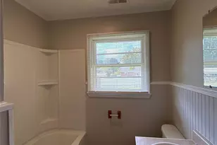 401 Jenny St, Gastonia, NC 28054 - Photo 8