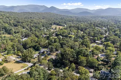 5 W Maple Drive, Asheville, NC 28805 - Photo 6