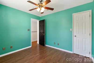 3301 Rillet Court, Charlotte, NC 28269 - Photo 32