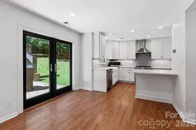 3301 Rillet Court, Charlotte, NC 28269 - Photo 10
