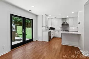 3301 Rillet Ct, Charlotte, NC 28269 - Photo 10
