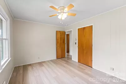 417 W Buckoak Street, Stanley, NC 28164 - Photo 14