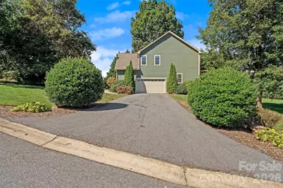 107 Berry Hill Drive, Hendersonville, NC 28791 - Photo 30