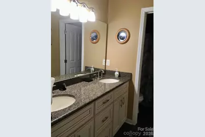 216 W 7th Street, Newton, NC 28658 - Photo 22