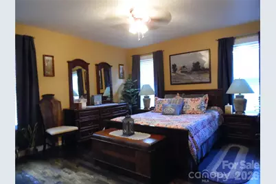 216 W 7th Street, Newton, NC 28658 - Photo 18