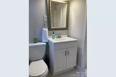 2600 Selwyn Avenue, Charlotte, NC 28209 - Photo 8