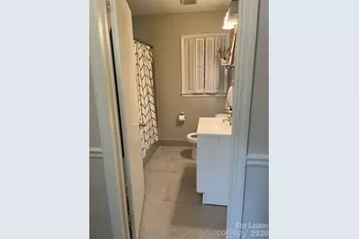2600 Selwyn Avenue, Charlotte, NC 28209 - Photo 12
