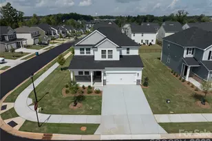 535 Larragan Dr, Denver, NC 28037 - Photo 2