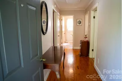 709 Berry Place SW, Lenoir, NC 28645 - Photo 16