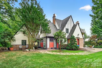 22 Manchester Drive, Asheville, NC 28805 - Photo 2