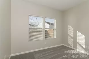 6212 Salamander Run Ln, Charlotte, NC 28215 - Photo 10