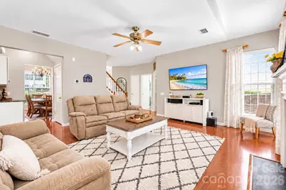 8728 Fieldcroft Drive, Charlotte, NC 28277 - Photo 6