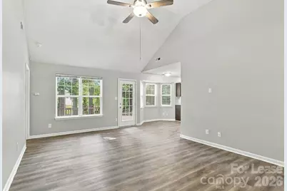 2639 Daffodil Drive, Charlotte, NC 28269 - Photo 6