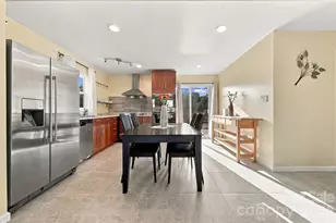 861 8th St Pl SE, Hickory, NC 28602 - Photo 8