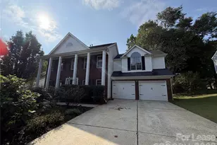9106 Torrence Crossing Dr, Huntersville, NC 28078 - Photo 1