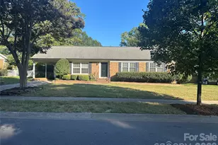 6501 Wheeler Dr, Charlotte, NC 28211 - Photo 1