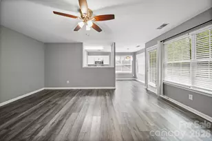 1405 Spring View Ct, Rock Hill, SC 29732 - Photo 4