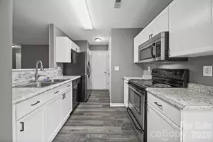 1405 Spring View Ct, Rock Hill, SC 29732 - Photo 10