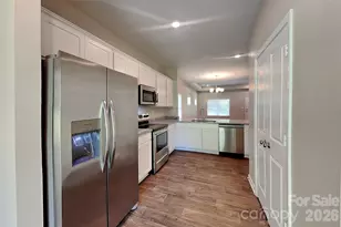 528 Cabarrus Ave, Mooresville, NC 28115 - Photo 6
