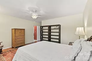 4921 Torrey Pines Ct, Charlotte, NC 28226 - Photo 32