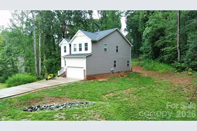 975 General Hoke Drive, Lincolnton, NC 28092 - Photo 2