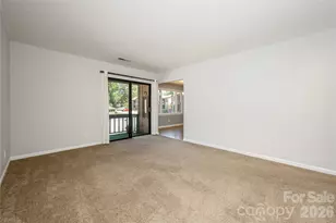 1743 Haywood Manor Rd, Hendersonville, NC 28791 - Photo 8