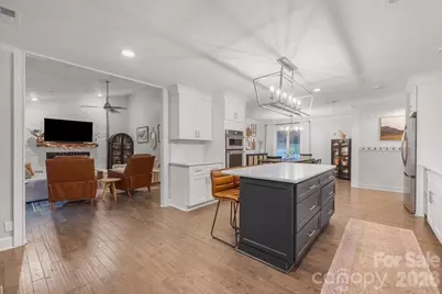 3525 Windbluff Drive, Charlotte, NC 28277 - Photo 6
