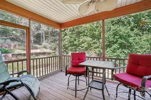 1000 Reems Cove Rd, Marshall, NC 28753 - Photo 10