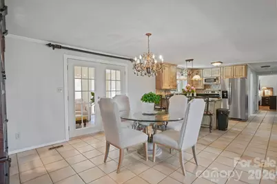 3328 Sulphur Springs Road NE, Hickory, NC 28601 - Photo 12