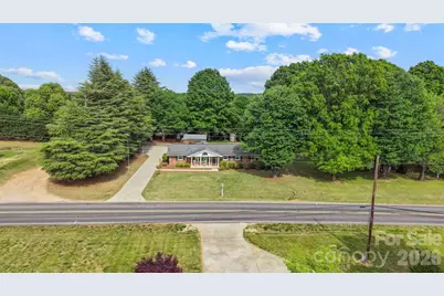 3328 Sulphur Springs Road NE, Hickory, NC 28601 - Photo 40