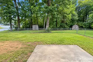 5310 Abner Ln, Charlotte, NC 28269 - Photo 14